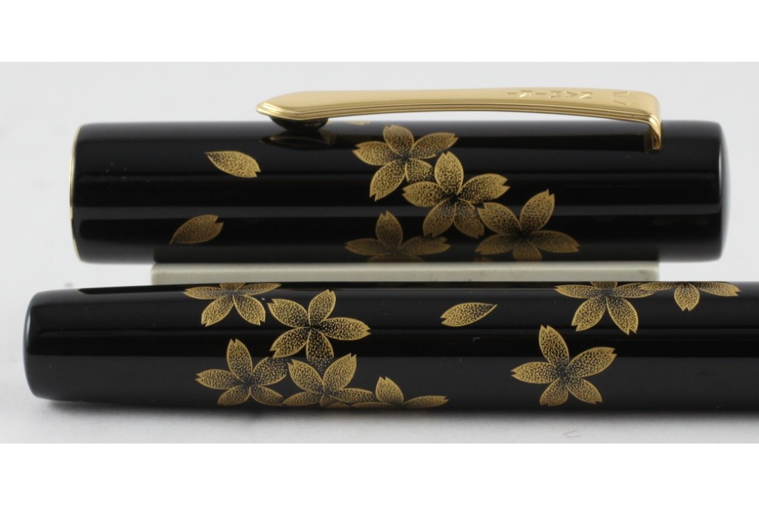 Namiki Yukari Chinkin Cherry Blossoms(Sakura) Fountain Pen