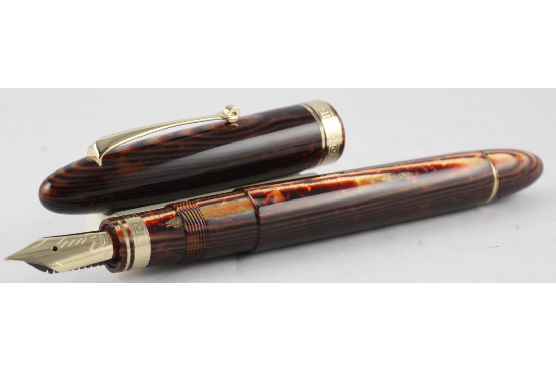 Omas Limited Edition Ogiva Vintage Arco Brown Celluloid Gold Trim Fountain Pen