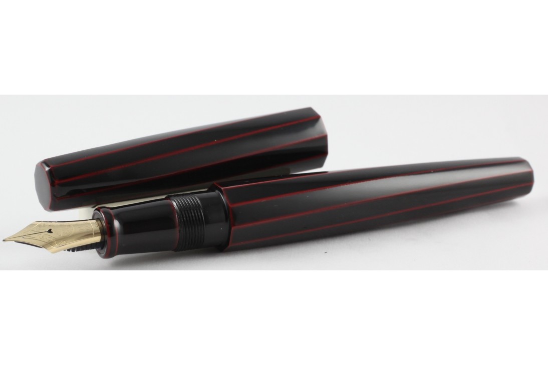 Nakaya Decapod Cigar Kuro Tamenuri (TW) Fountain Pen