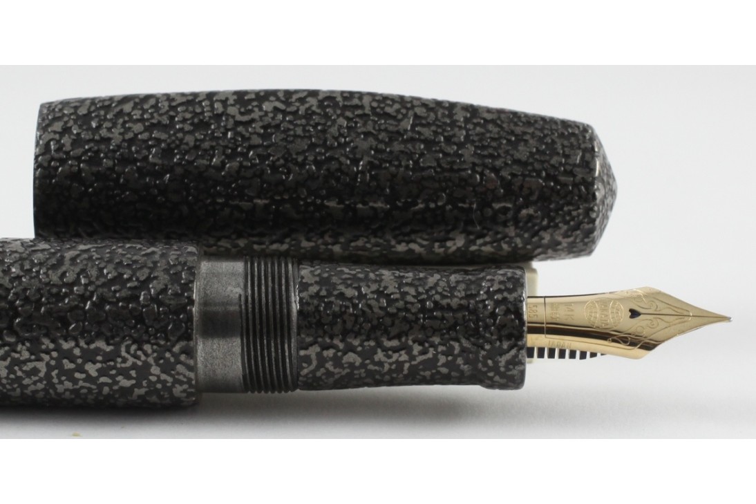 Nakaya Dorsal Fin Version I Suzu Ishime Kanshitsu Fountain Pen