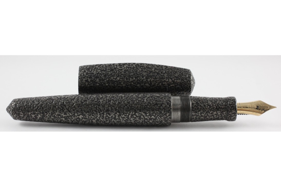 Nakaya Dorsal Fin Version I Suzu Ishime Kanshitsu Fountain Pen