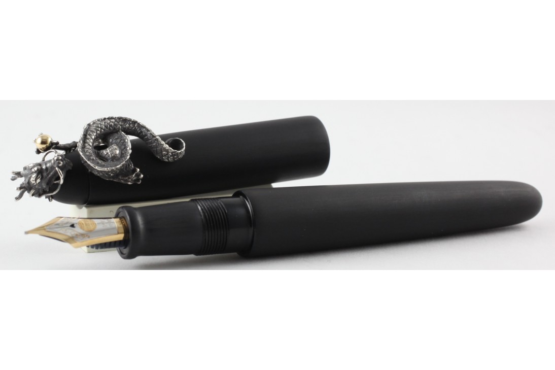 Nakaya Portable Writer Hairline with Dragon 2 Stopper Fountain Pen