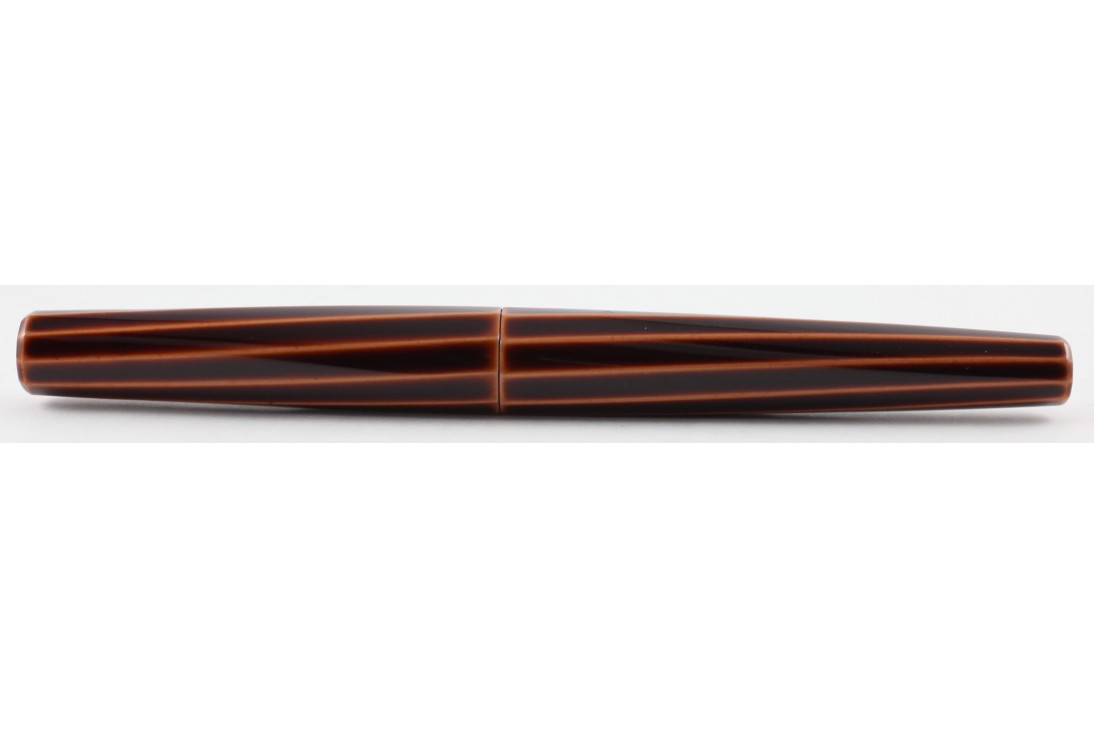Nakaya Decapod Pen