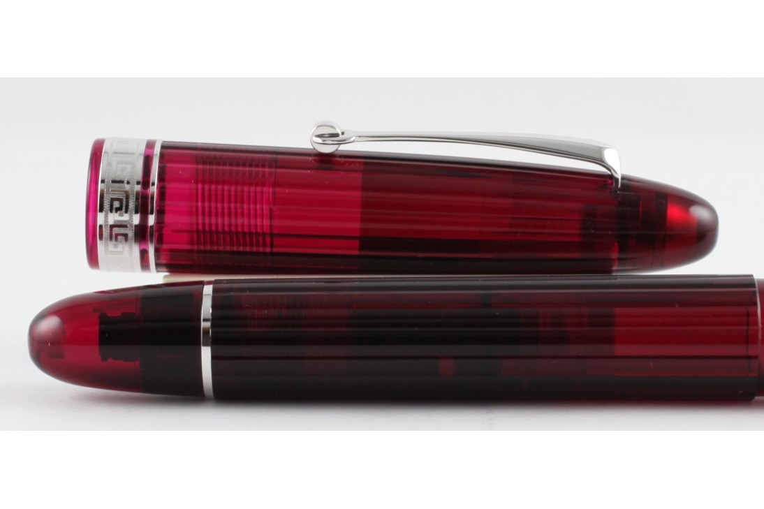 Omas Limited Edition Ogiva Cocktail Bloody Mary Fountain Pen