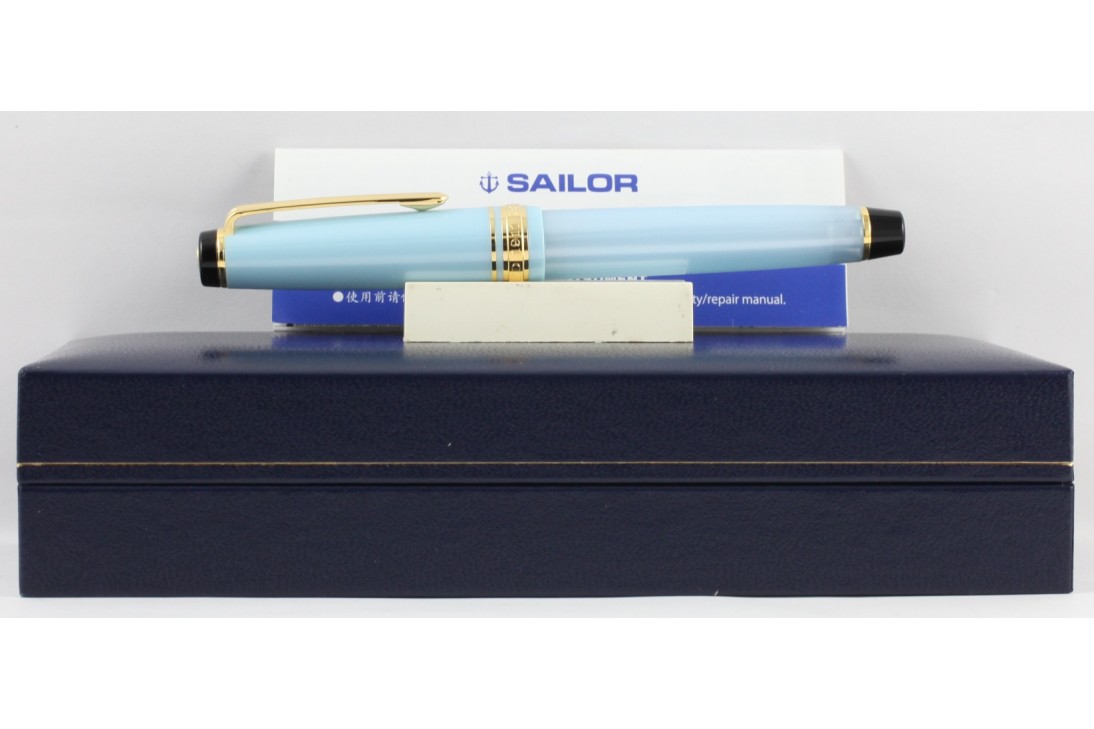 Sailor Progear Slim Shiki-Oriori "Four Seasons" Haruzora Sky Blue Fountain Pen