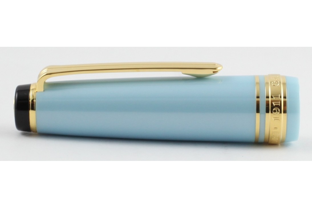 Sailor Progear Slim Shiki-Oriori "Four Seasons" Haruzora Sky Blue Fountain Pen