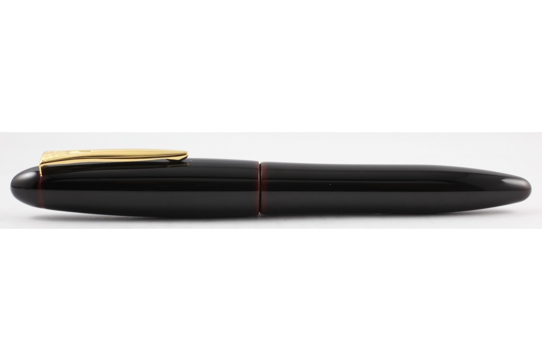Platinum Izumo Tamenuri Akatame Fountain Pen