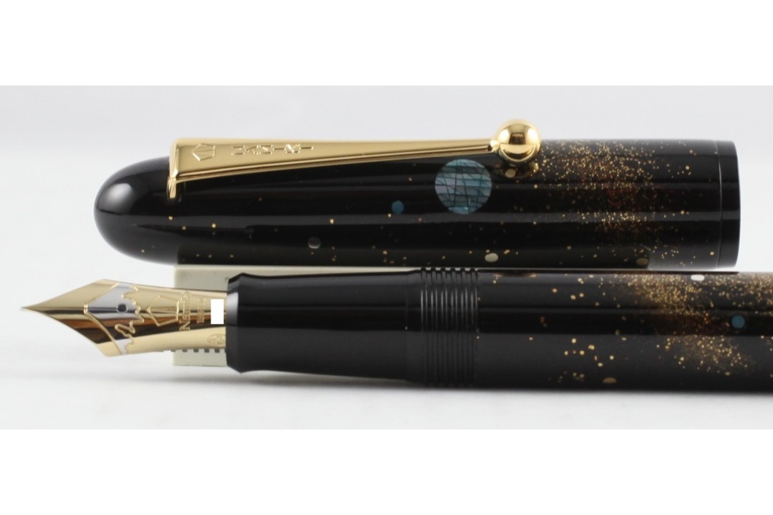Namiki Yukari Milky Way Raden Fountain Pen