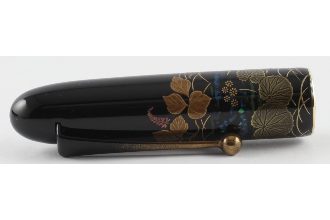 Namiki Yukari Royale Maki-e Frog Fountain Pen