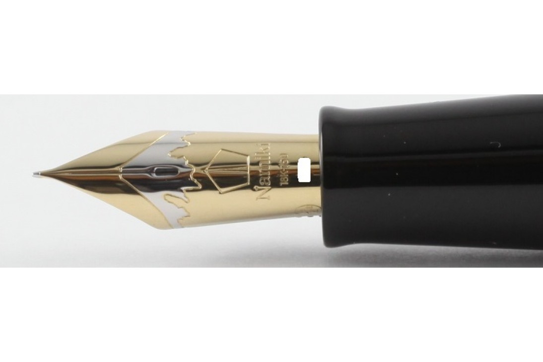 Namiki Yukari Royale Maki-e Frog Fountain Pen