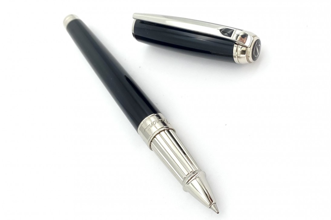 ST Dupont Line D Black Lacquer Roller Ball Pen