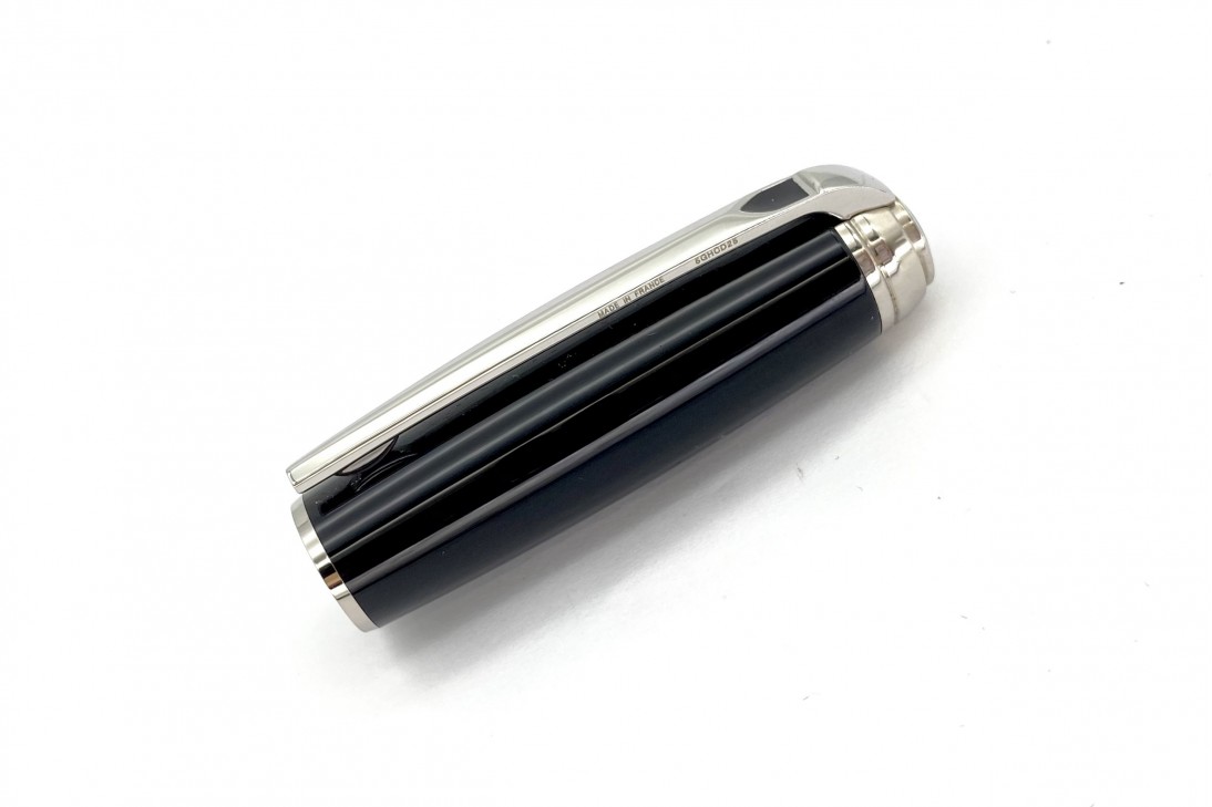 ST Dupont Line D Black Lacquer Roller Ball Pen