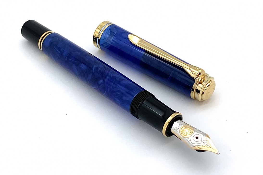 Pelikan Special Edition Souveran M800 Blue 0' Blue Fountain Pen
