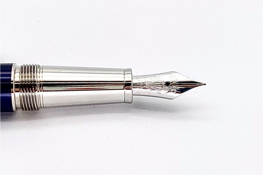 Montblanc MB.126348 Meisterstuck Around the World in 80 days Doue Classique 145 Fountain Pen