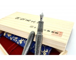 Nakaya Cigar Portable Ishi-me Kan-shitsu Technique in Silver Finish Fountain Pen