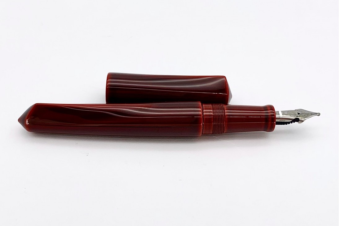 Nakaya Dorsal Fin Version 2 Aka-Tamenuri Fountain Pen