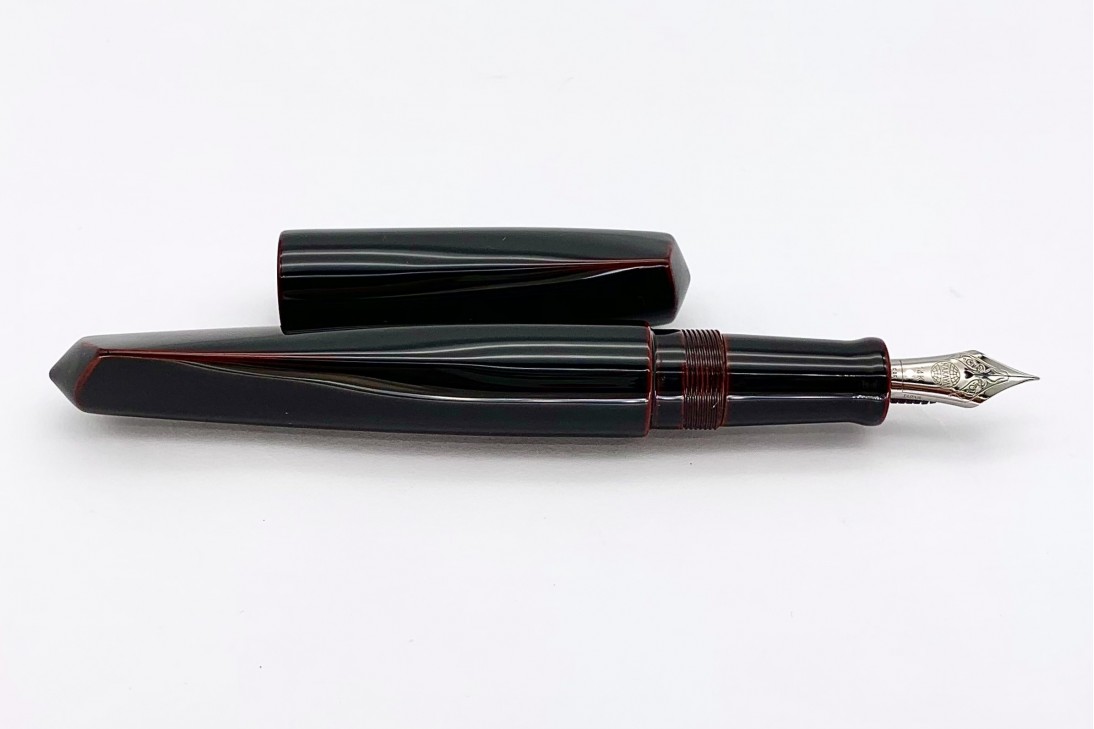 Nakaya Dorsal Fin Version 2 Kuro-Tamenuri Fountain Pen