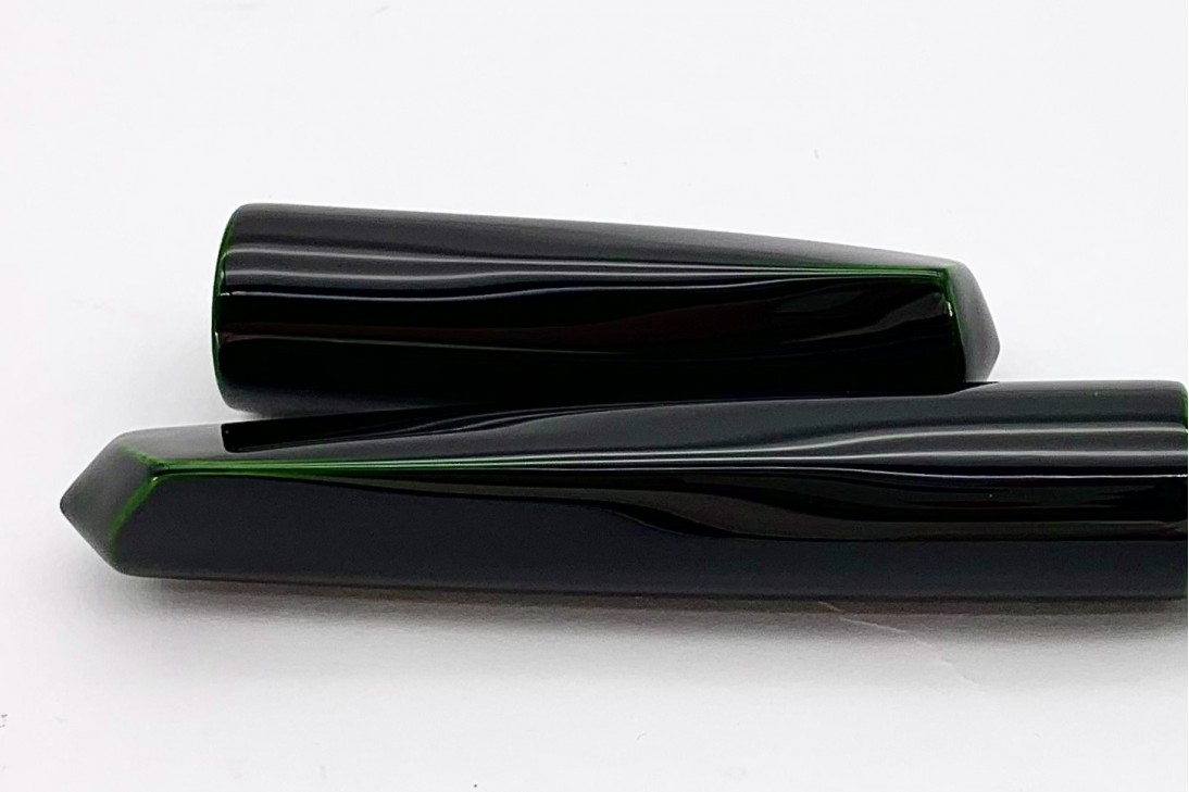 Nakaya Dorsal Fin Version 2 Midori-Tamenuri Fountain Pen