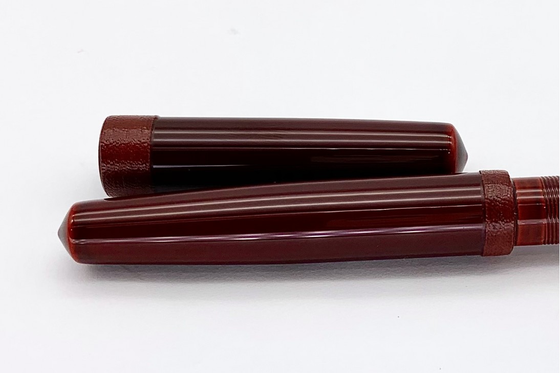 Nakaya Piccolo Long Cigar Aka-Tamenuri String-Rolled Model Fountain Pen
