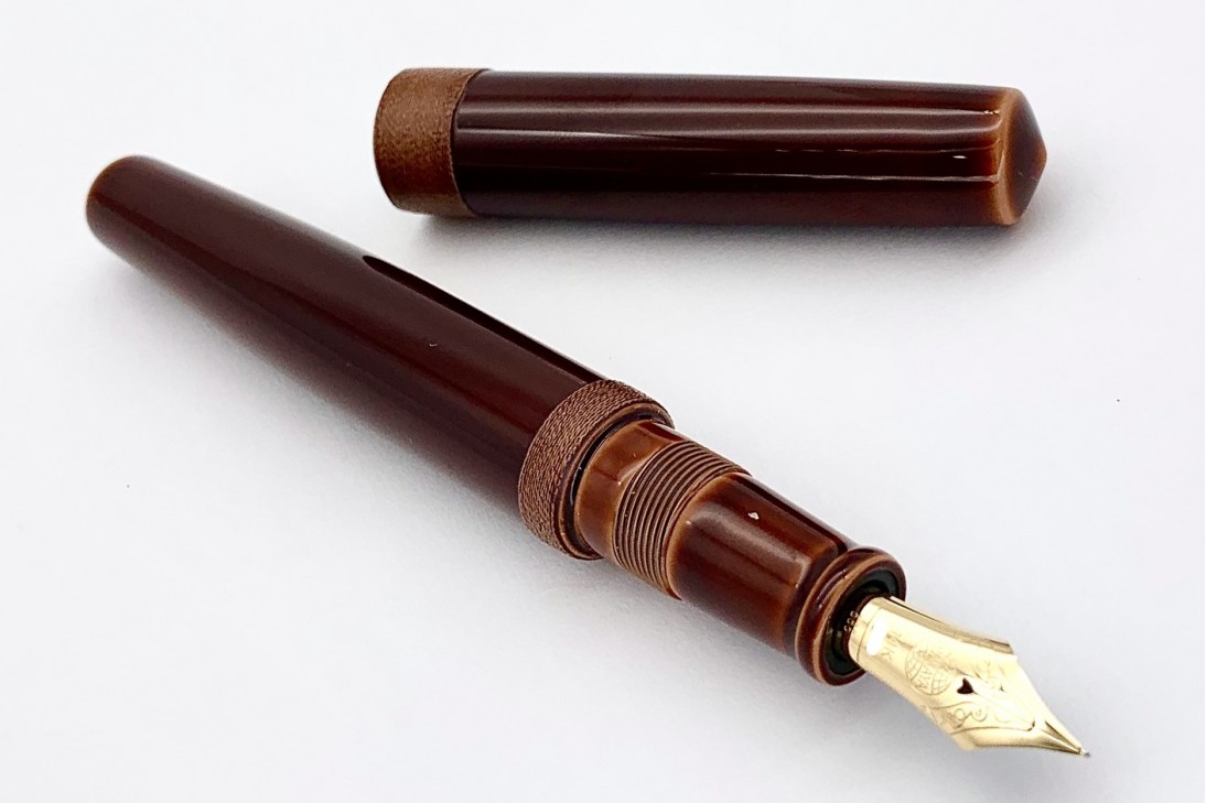 Nakaya Piccolo Long Cigar Toki-Tamenuri String-Rolled Model Fountain Pen