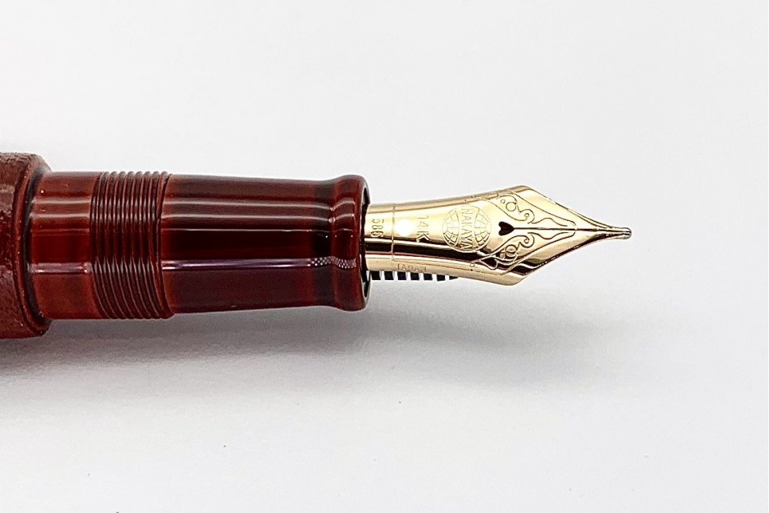 Nakaya Piccolo Long Writer Aka-Tamenuri String-Rolled Model Fountain Pen with Sword Stopper