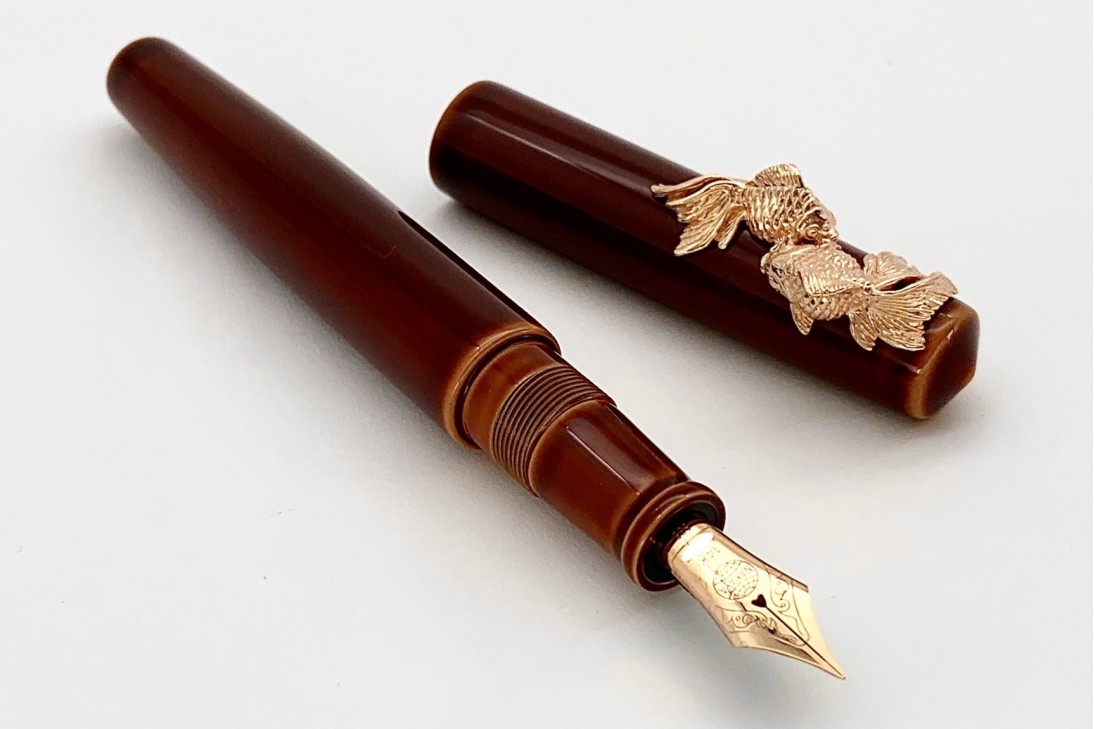 Nakaya Piccolo Long Writer Toki-Tamenuri Fountain Pen with Pinkgold Gold Fishes Stopper