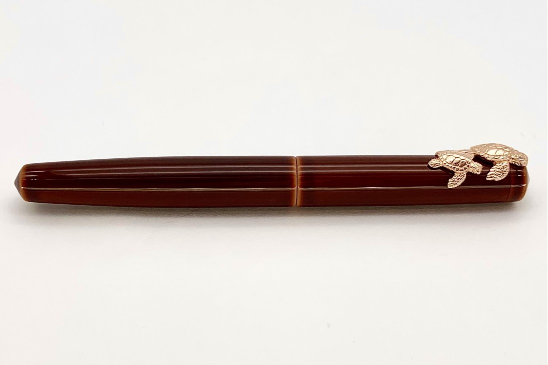 Nakaya Piccolo Long Writer Toki-Tamenuri Fountain Pen with Pinkgold Sea Turtle Stopper