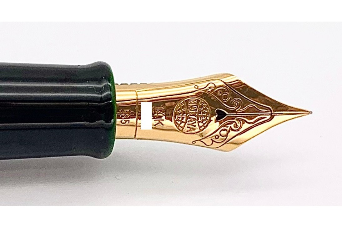 Nakaya Decapod Pen